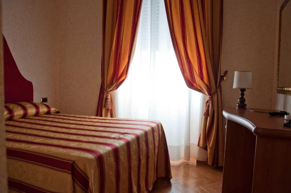 Hotel Brignole Genua Rum bild