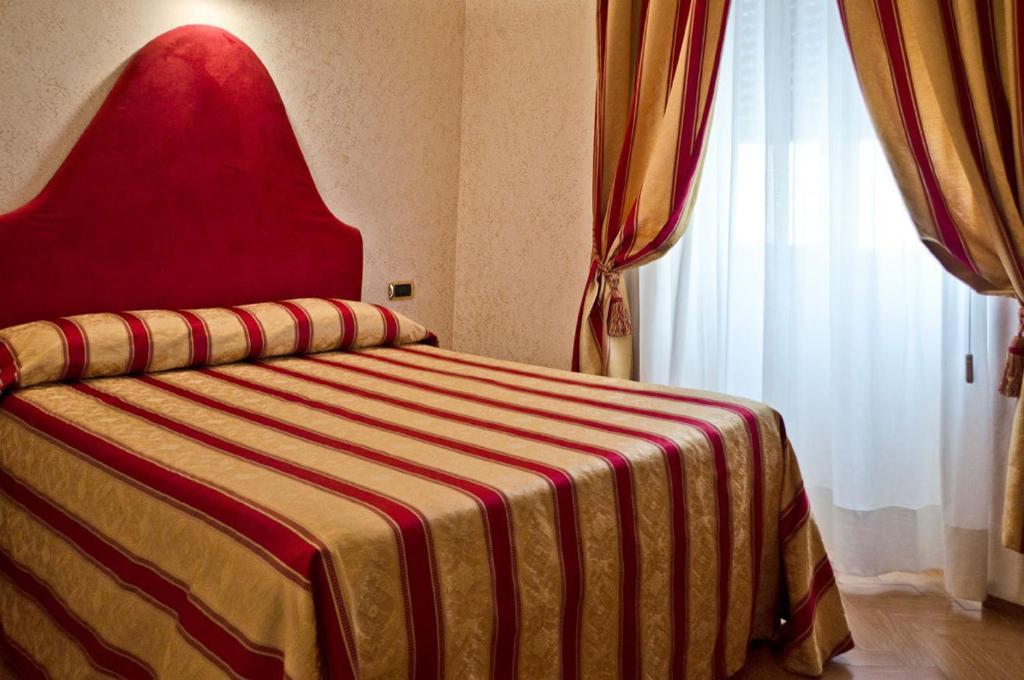 Hotel Brignole Genua Rum bild