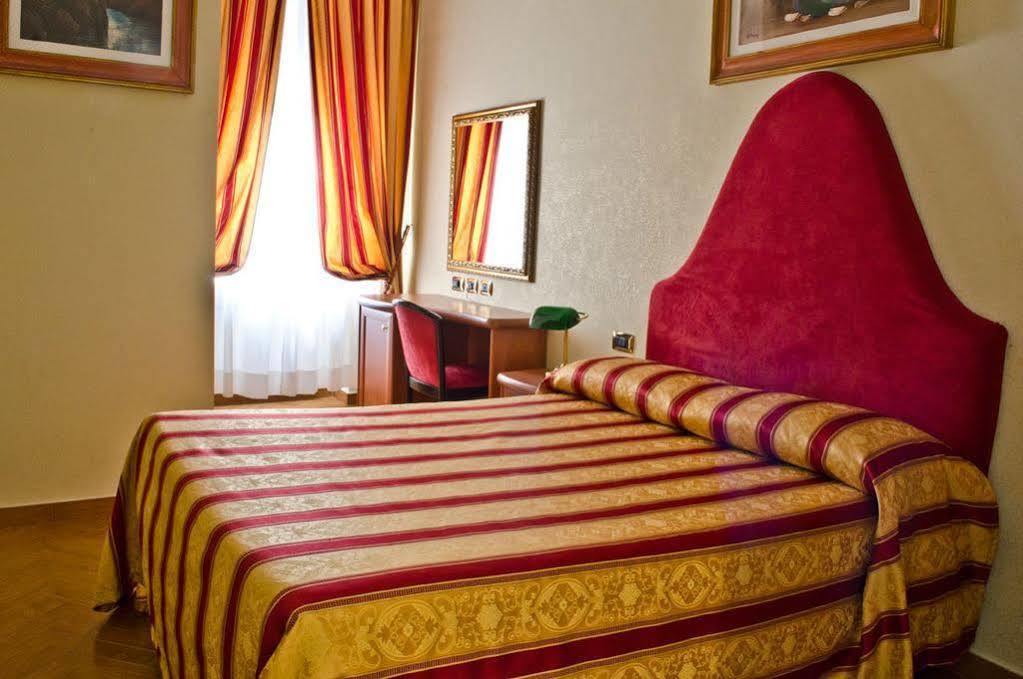 Hotel Brignole Genua Exteriör bild
